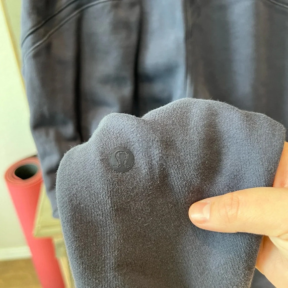 Lululemon women’s Warm Down jogger II size 6 - Picture 6 of 11